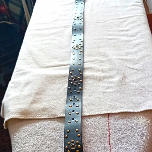 Damen breiter nietengürtel - breiter, xl